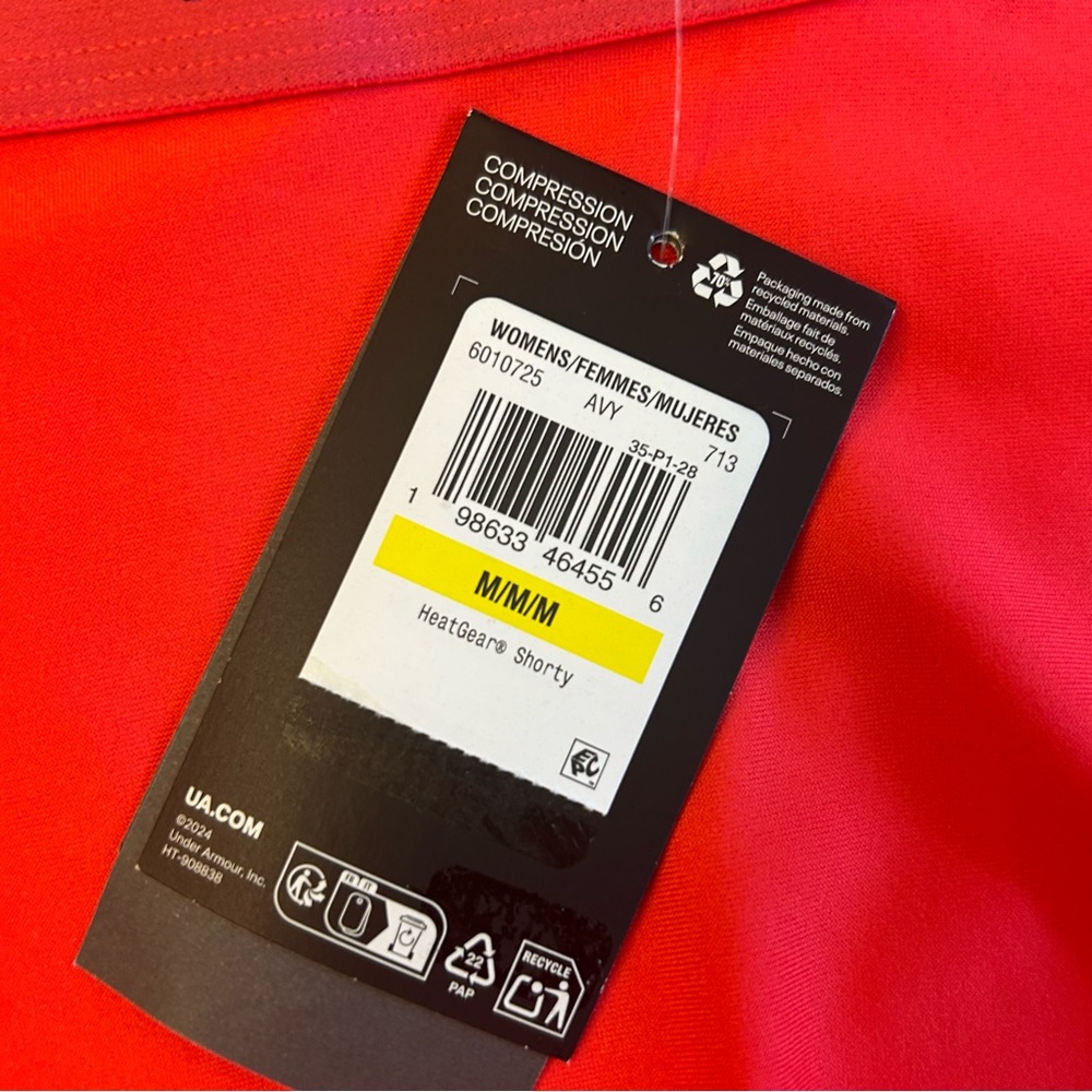 New Women’s Under Armour  Compression shorts Medium - Picture 2 of 6
